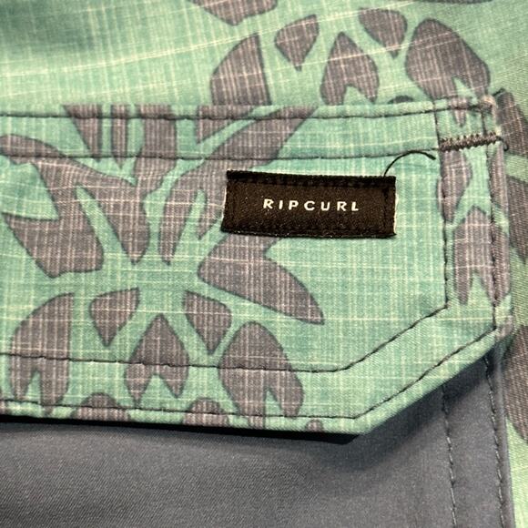 Rip Curl Mens Size 36 Pineapple Print Swim Trunks in Green and Blue - Picture 5 of 6